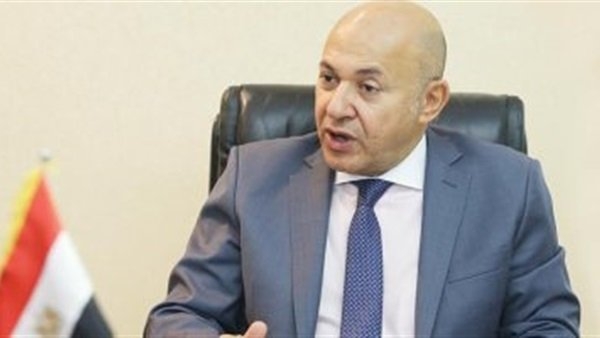 سفير مصر لدى “الإمارات” يؤكد جهودها عقب ثورة 30 يونيو في مساندة مصر