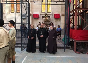 وصول رفات القديسة تريزا الطفل يسوع لكنيسة الأرمن الكاثوليك بمصر الجديدة