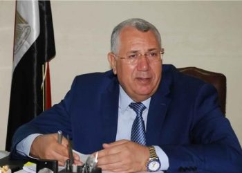 وزير الزراعة يتفقد معهد صحة الحيوان والمعمل المركزي لتحليل متبقيات المبيدات