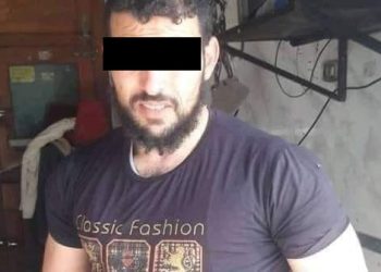 النيابة العامة تأمر بضبط وإحضار المتهم في مقتل عائلة البحيرة