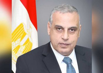محافظ سوهاج يتفقد متحف سوهاج القومى
