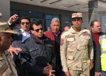 وزير الشباب يتفقد الصالة المغطاة التي ستستضيف بطولة العالم ٢٠٢١ بالعاصمة الجديدة