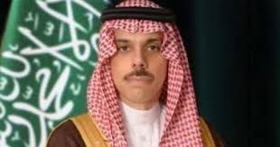 وزير الخارجية السعودي يصل إلى القاهرة