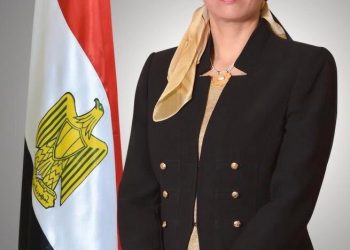 وزيرة البيئة توجه بتذليل العقبات أمام الاستثمار في تحويل المخلفات لطاقة