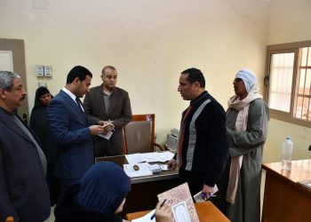“عماد” يشدد على سرعة الاستجابة لشكاوى المواطنين وتخصيص “واتساب” للقمامة بالفيوم