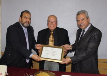 حفل توقيع كتاب "السويس أماكن وذكريات " للكاتب فاروق متولى بمقر المصريين الأحرار بالسويس