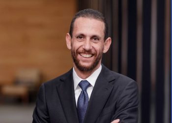 من سيخلف منصب الراحل خالد بشارة فى أوراسكوم للتنمية ؟