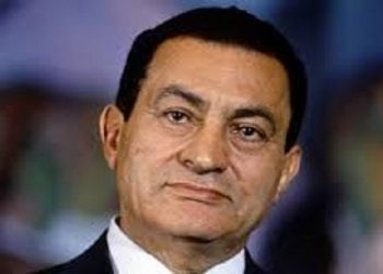 مصر تودع الرئيس الأسبق حسني مبارك رجل الاستقرار