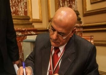 برلماني يطالب بتعميم مبادرة “حظر الأكياس البلاستيكية أحادية الاستخدام”