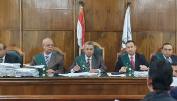 الإدارية العليا تفصل مدرس رياضيات بإحدى مدارس الإسكندرية لتحرشه جنسيا ب 120 تلميذة