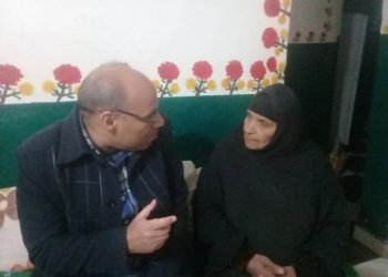 "وطني" في منزل الفلاحة التي كرمتها السفارة الأمريكية بسبب البطاطس