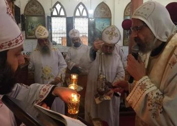 الأنبا انجيلوس يصلى اليوم “القنديل العام” بكنيسة مارجرجس خماروية