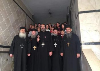 الانبا أنجيلوس يصلي القنديل لمؤسسة وحدانية القلب