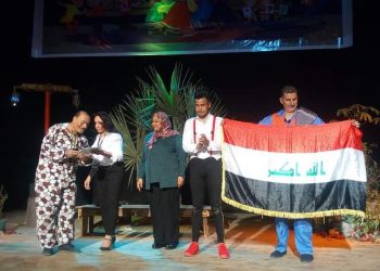 العرض التونسى عشرة على عشرة بمسرح ثقافة أسوان