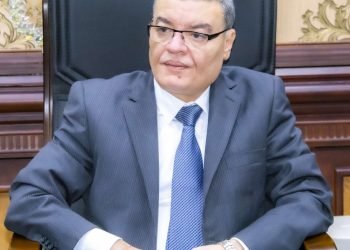 نقل رئيس مدينة ملوي بالمنيا ونائبيين لتقاعسهم في تنفيذ قرارات الازالة