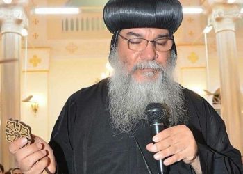 الانبا مكاريوس: لا شك أن هذه الحزمة من القرارات تؤلم البابا تواضروس