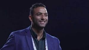 “ميدو” يطالب بالعدل لقطاعى الصحة والتعليم الأكثر معاناة