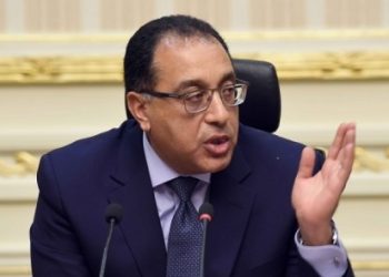 وزير الإسكان يصدر قراراً بندب الدكتور عبدالخالق عبدالرحمن للعمل مساعداً للوزير