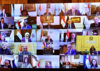 مجلس الوزراء : تعديل مادة للسماح بترخيص المشروعات القائمة على الغاز الطبيعى