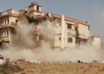 محافظ الجيزة : إزالة قصر وفيلا تحت الإنشاء بالهرم