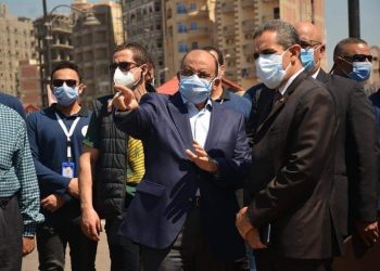 وزير التنمية المحلية ومحافظ الغربية يتفقدان تطوير الكورنيش ومحطة مياه طنطا