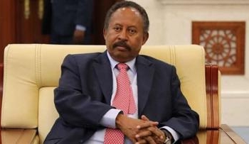 حمدوك : تعزيز العلاقات بين مصر و السودان