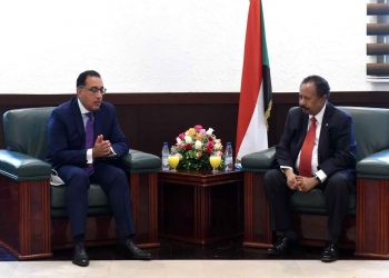مدبولى : مصر تدعم المرحلة الانتقالية داخل السودان .. و تقف بجانب تطلعات الشعب السودانى