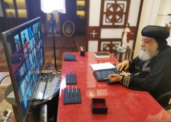 البابا تواضروس الثاني يلتقى بشباب المهجر