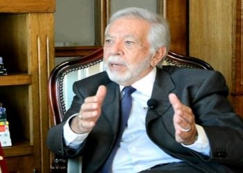 خبير التنمية الاقتصادية شريف دلاور يناقش: “الإنسان والآلة الذكية”