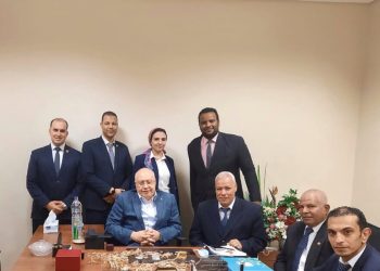 جمارك مطار القاهرة تضبط راكب حاول تهريب مشغولات ذهبية