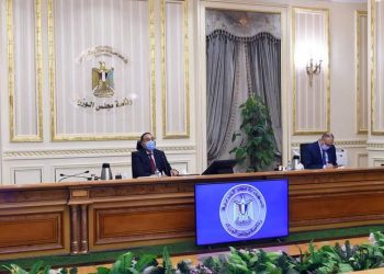 رئيس الوزراء يتابع المشروعات التنموية والخدمية بمحافظة الإسماعيلية
