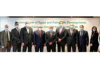 “البنك الأهلي ” يوقع عقد تمويل بمبلغ مليار جنيه لشركة ” بالم هيلز ” للتعمير