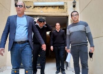جهاز “حدائق أكتوبر” يشُن حملة ضبطية قضائية على وحدات الإسكان الاجتماعى المخالفة بمنطقتي إسكان دهشور و 247 عمارة