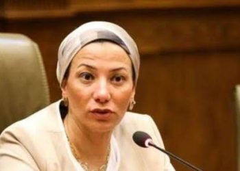 وزيرة البيئة : هناك مخطط للوصول إلى 120 محطة للرصد البيئى للقضاء على تلوث الهواء