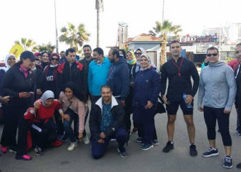 بالصور.. وزير الشباب يشارك في مشروع منشطي الأحياء السكنية بالاسكندرية