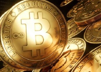 خبير مصرفي يشرح  أسباب ارتفاع العملات المشفرة