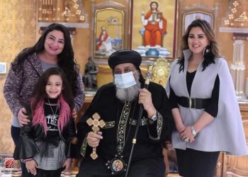 بالصور.. “وطني” تنشر كواليس لقاء البابا تواضروس بالطفلة الموهوبة “رانسي” ابنة نجع حمادي