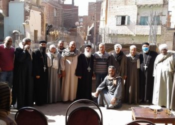 بالصور … مطرانية دشنا تساهم فى بناء مسجد