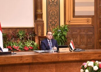 مدبولى  يشارك فى جلسة حوار منتدى “دافوس” مع رؤساء مجالس إدارات الشركات العالمية