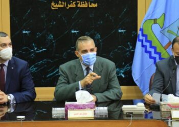 محافظ كفر الشيخ يناقش خطة الرصف في قرى مطوبس ضمن المبادرة الرئاسية حياة كريمة
