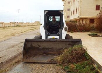 حملات للنظافة ورفع كفاءة الإنارة وتعقيم المساجد وصيانة خطوط الصرف وتبطين الترع بكفر الشيخ