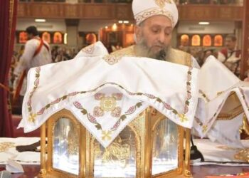 الأنبا مارتيروس يترأس قداس ذكرى الأربعين للقمص زكريا سعيد كاهن كنيسة مارجرجس بأرض الجنينه