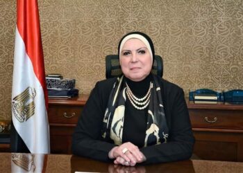 “نيفين جامع”: ١١% زيادة في قيمة الصادرات المصرية غير البترولية وارتفاع الواردات 5%