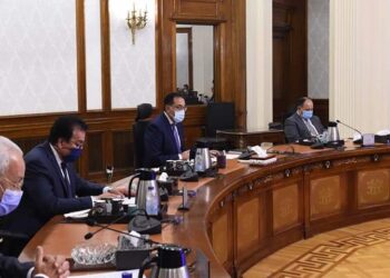 رئيس الوزراء يتابع الخطوات التنفيذية لإنشاء المقر الجديد لجامعة سنجور بالإسكندرية