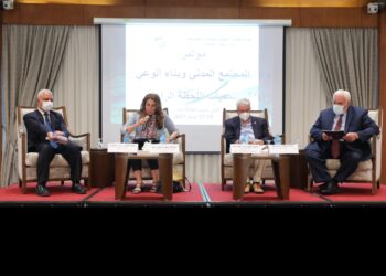 أسامة العبد : الوعي قضية مهمة لتفادي الأخطاء التي لا يمكن إصلاحها