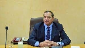 رئيس جامعة سوهاج يتابع أعمال امتحانات نهاية العام بكليتي العلوم والتربية النوعية