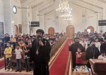 الأنبا زوسيما يشهد فعاليات اليوم الروحي للجنة الشمامة