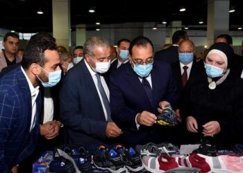 رئيس الوزراء يفتتح معرض “أهلاً مدارس” بأرض المعارض بمدينة نصر