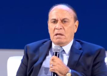 النص الكامل للحوار الإنساني بين الرئيس السيسي واللواء سمير فرج