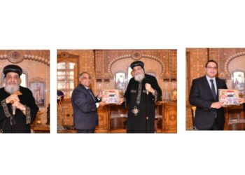 البابا تواضروس يستقبل ثلاثة سفراء جدد
